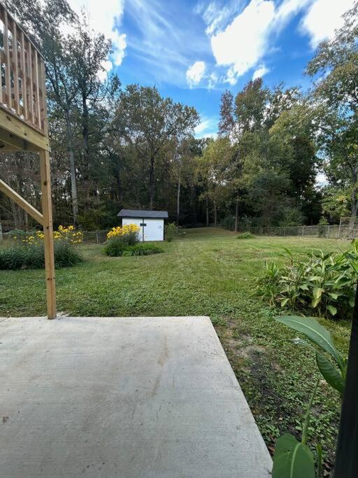 Comfy Lower Lvl Apt With Jetted Tub Near Uptown And Unc Charlotte Ngoại thất bức ảnh